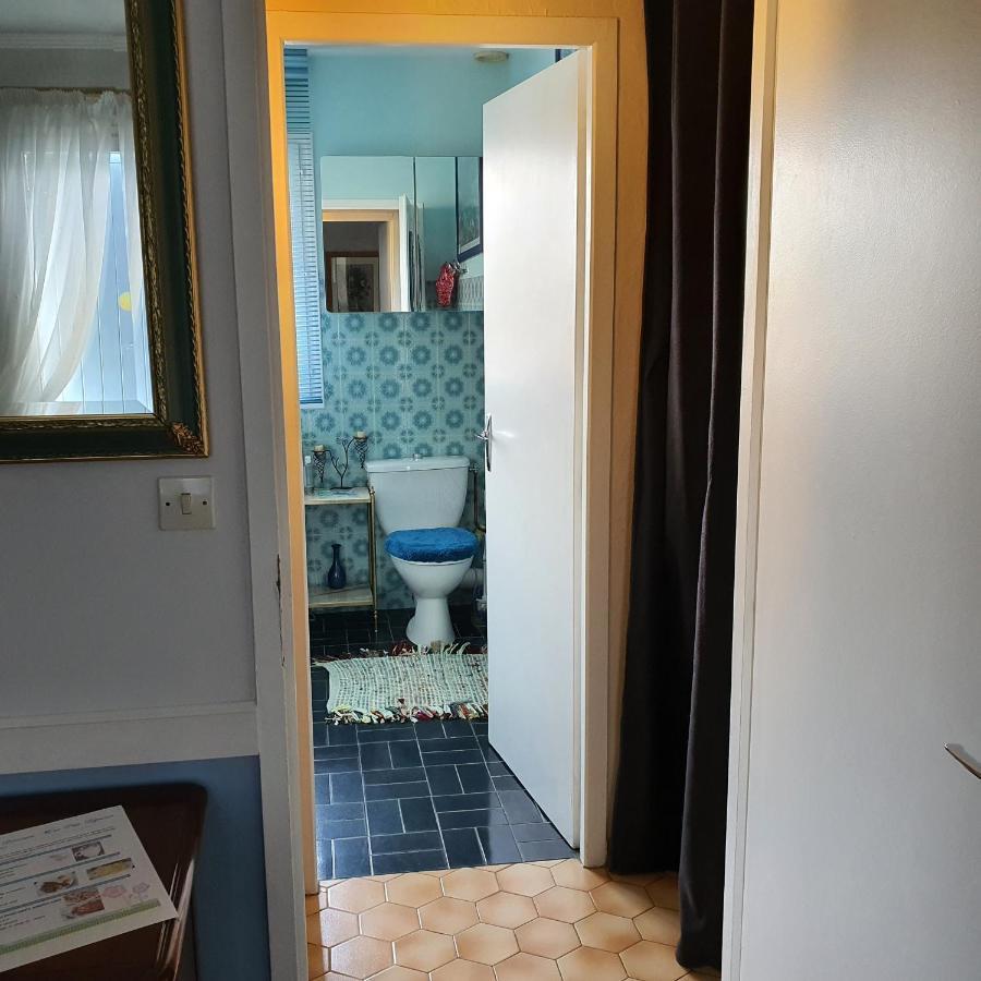 Bed and Breakfast Le Petit Manoir Vaux-sur-Mer Exterior foto