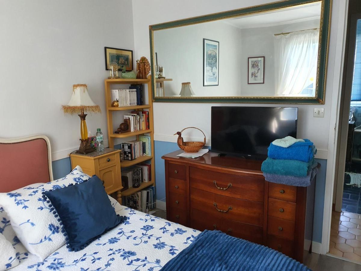 Bed and Breakfast Le Petit Manoir Vaux-sur-Mer Exterior foto
